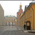 119- A l'entrée du Kermlin, à Moscou.