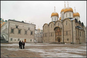 125- La cathédrale de l'Assomption au Kremlin de Moscou.