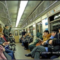 142- Les rames du métro moscovite sont spacieuses et bien gérées.