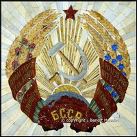 150- Une mosaïque à la gloire de l'ex URSS.