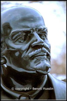 168- La statue de Lénine dans le parc Iskousstv.