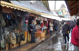 171- Le marché aux puces du parc Izmaïlovo à Moscou.